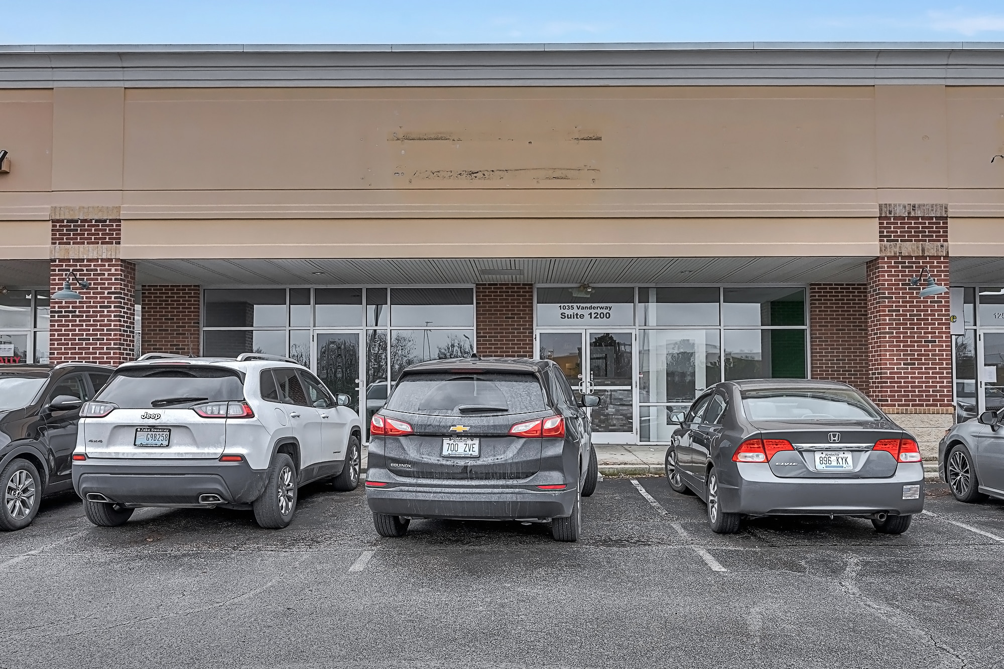 1035 Vandercar Dr, Florence, KY for lease Primary Photo- Image 1 of 41