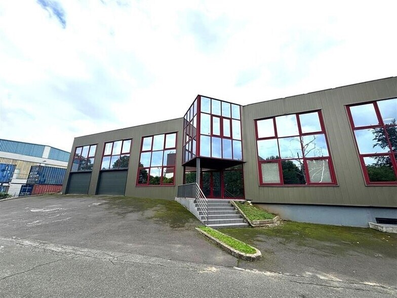 Flex dans Créteil à louer - Photo du bâtiment - Image 1 de 6