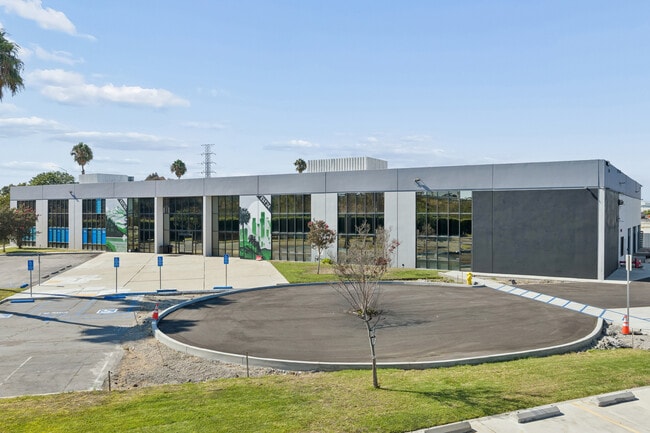 More details for 19401 S Main St & 19204 S Figueroa St, Gardena, CA - Land for Lease