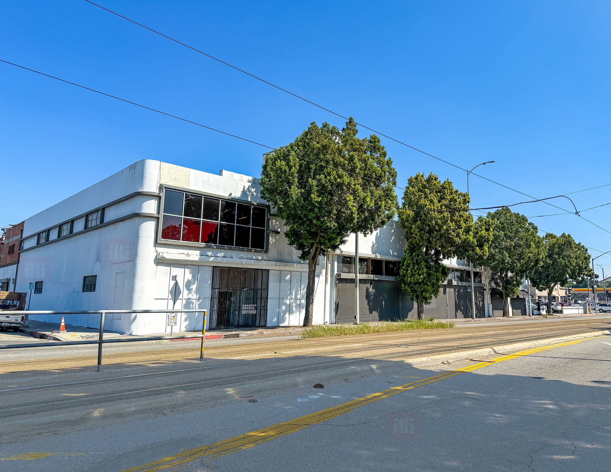 1207 E Washington Blvd, Los Angeles, CA à louer Photo du bâtiment- Image 1 de 13