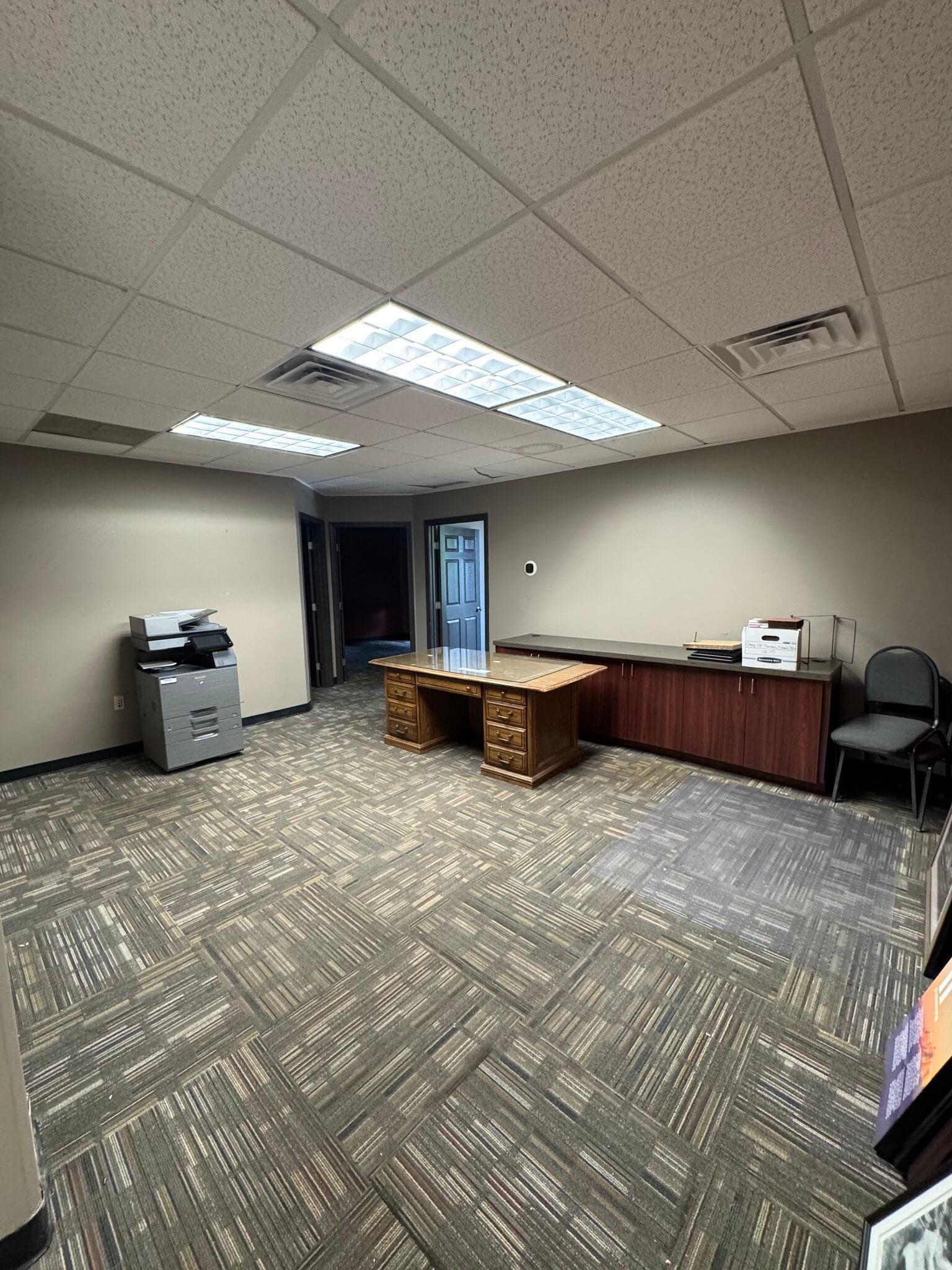 165 W South St, Hernando, MS for lease Interior Photo- Image 1 of 5