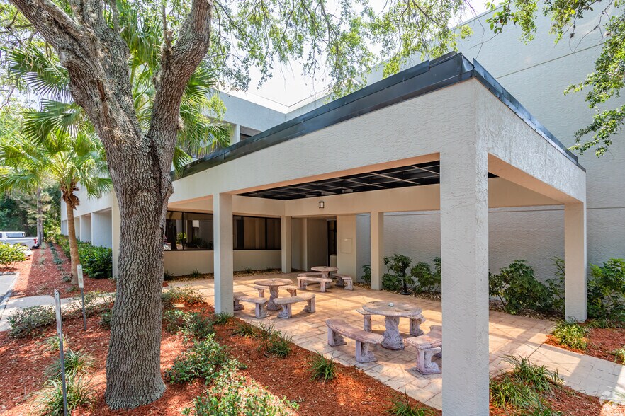 9220 Bonita Beach Rd, Bonita Springs, FL à louer - Photo du bâtiment - Image 2 de 26