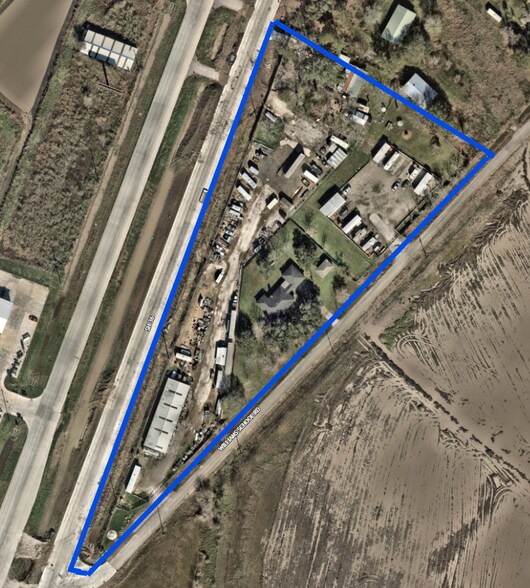 9023 Highway 36, Needville, TX à vendre - Photo du bâtiment - Image 3 de 4