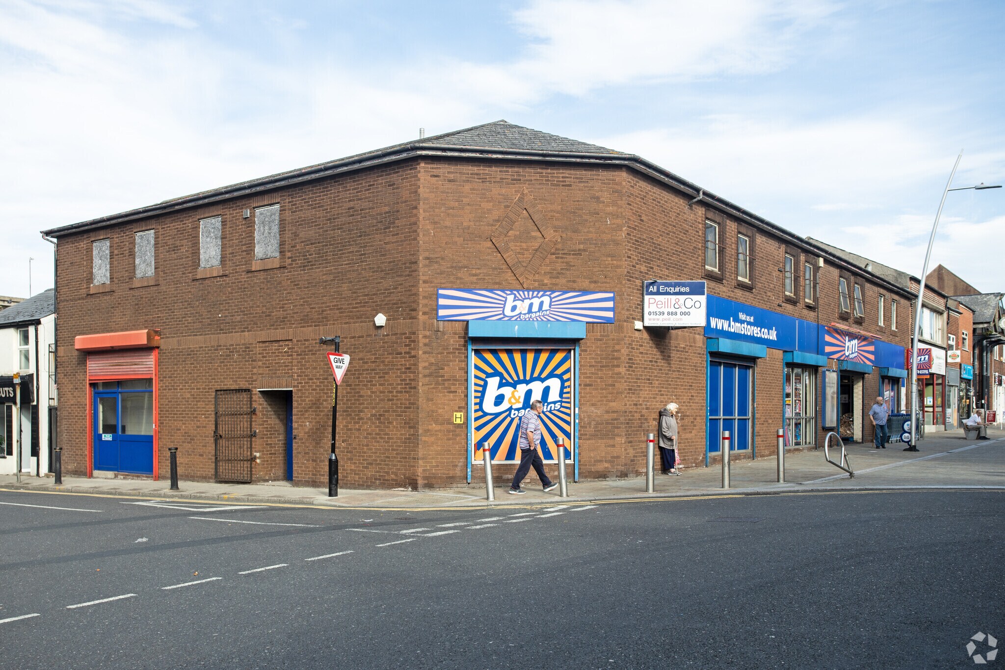 63-75 Dalton Rd, Barrow In Furness à louer Photo du bâtiment- Image 1 de 5