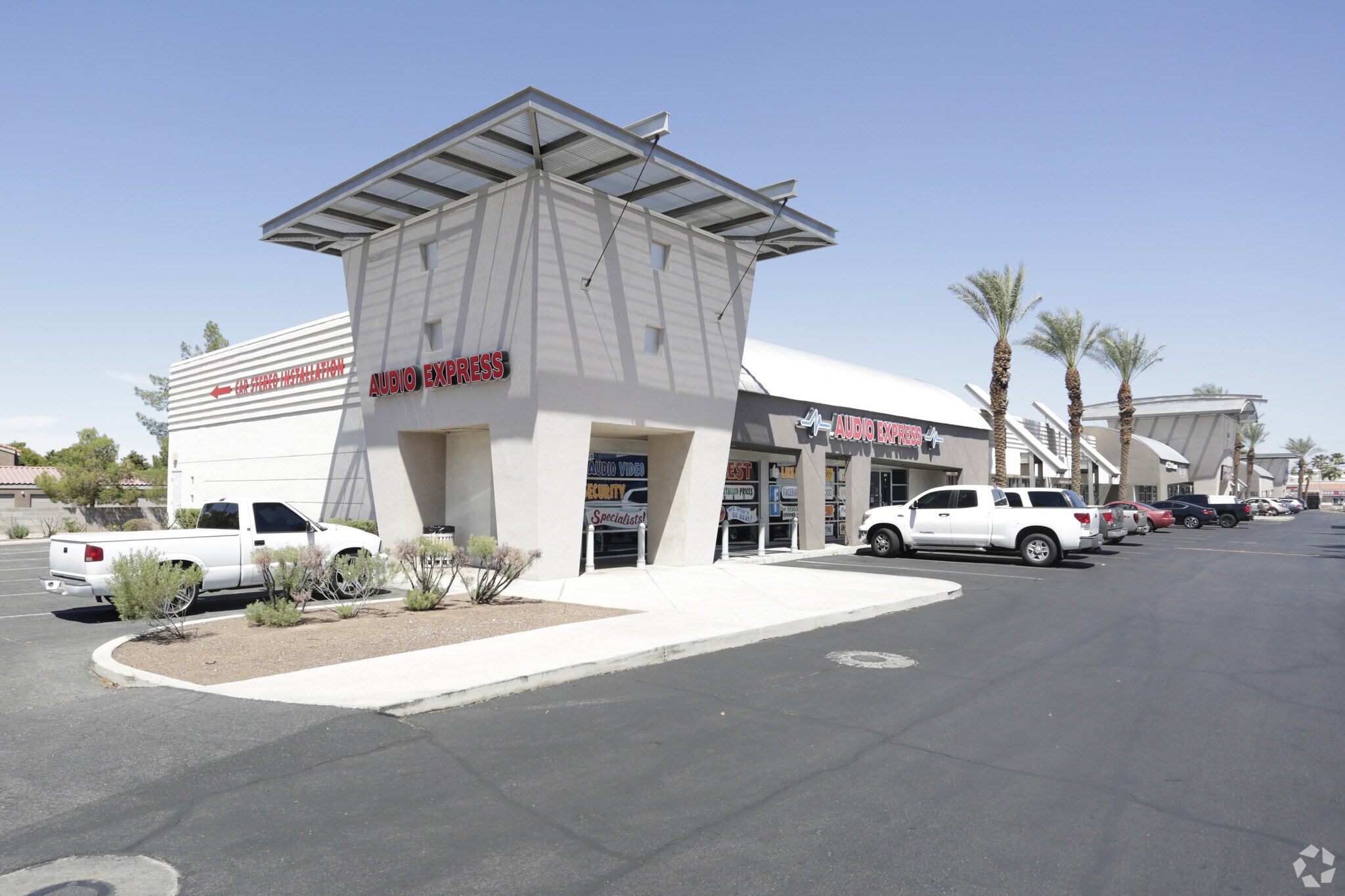 3950 E Sunset Rd, Las Vegas, NV for lease Primary Photo- Image 1 of 11