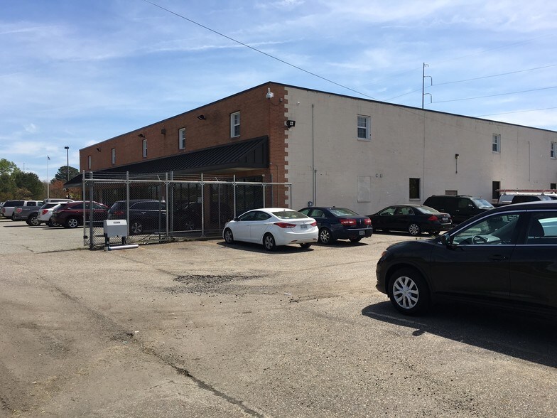 850 39th St, Newport News, VA à vendre - Photo du bâtiment - Image 3 de 3