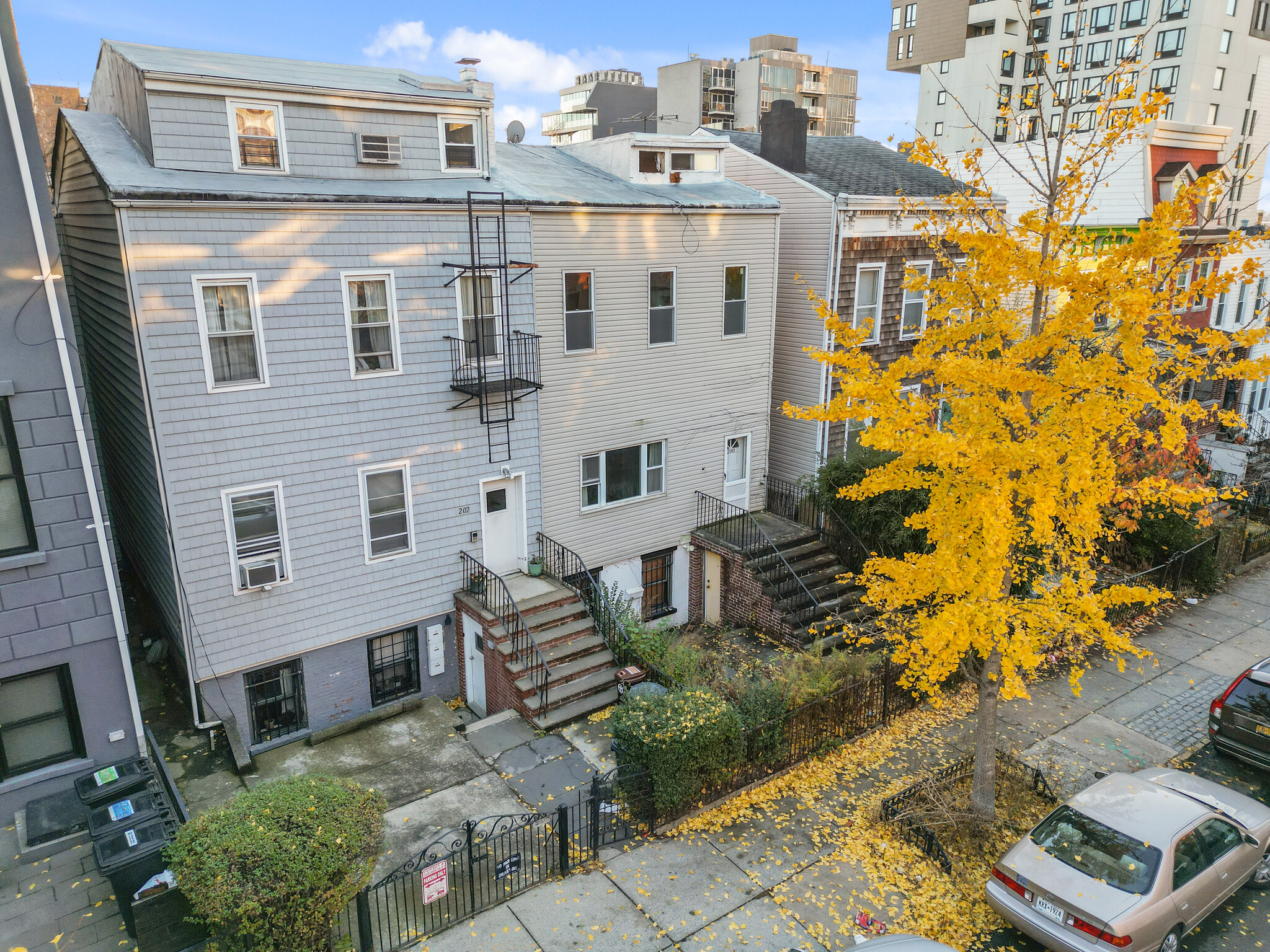 200 18th St, Brooklyn, NY for sale Primary Photo- Image 1 of 9