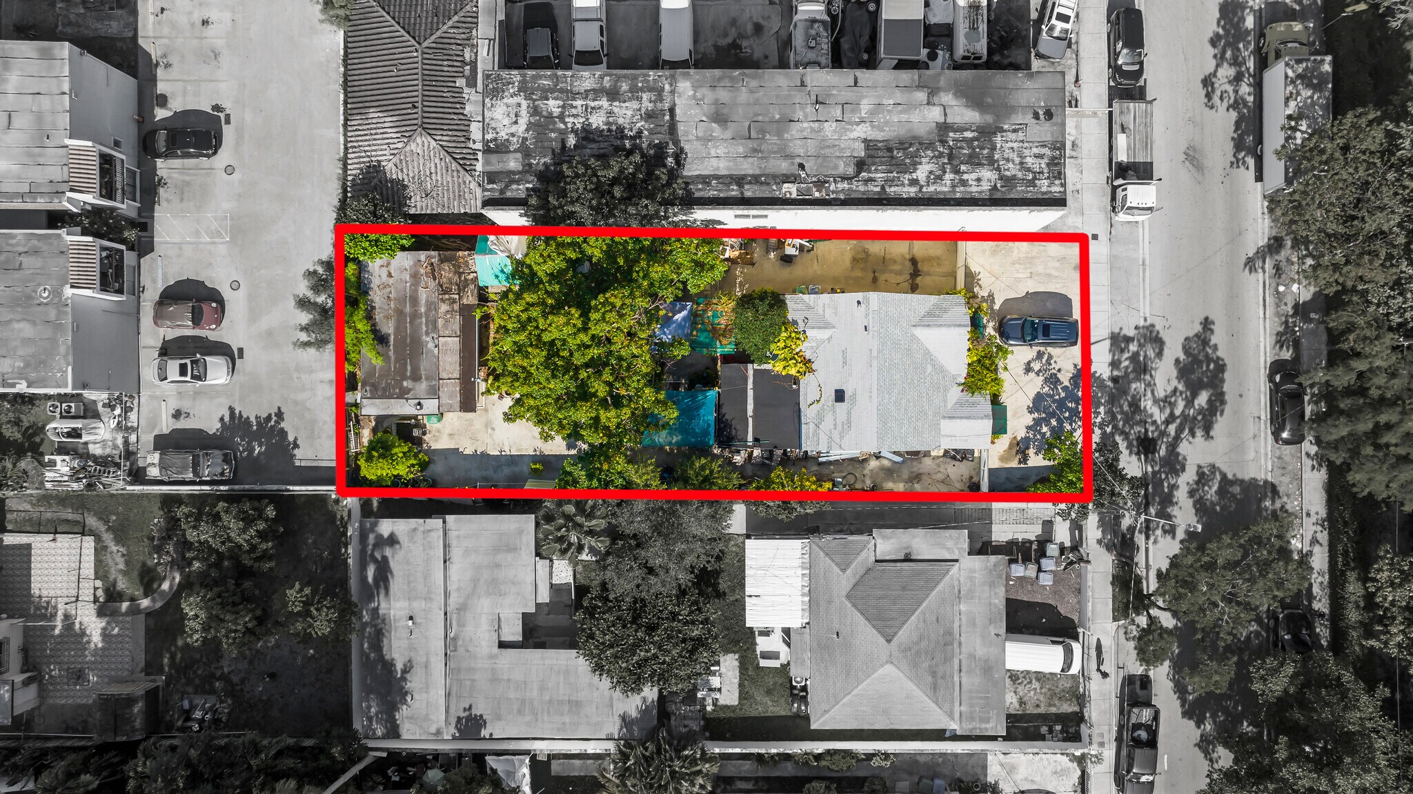 2614 NW 26th St, Miami, FL à vendre Photo du bâtiment- Image 1 de 9
