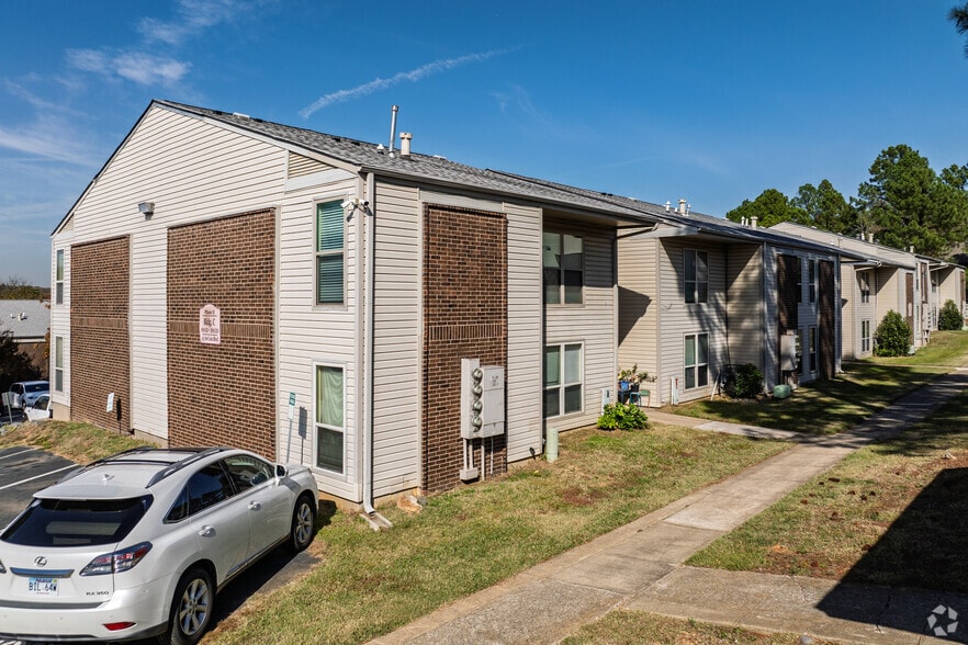 431 McCain Blvd, North Little Rock, AR for sale - Building Photo - Image 2 of 18