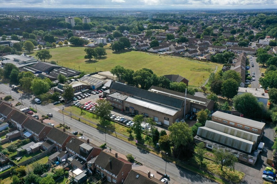 405 Broad Ln, Coventry for sale - Building Photo - Image 2 of 6