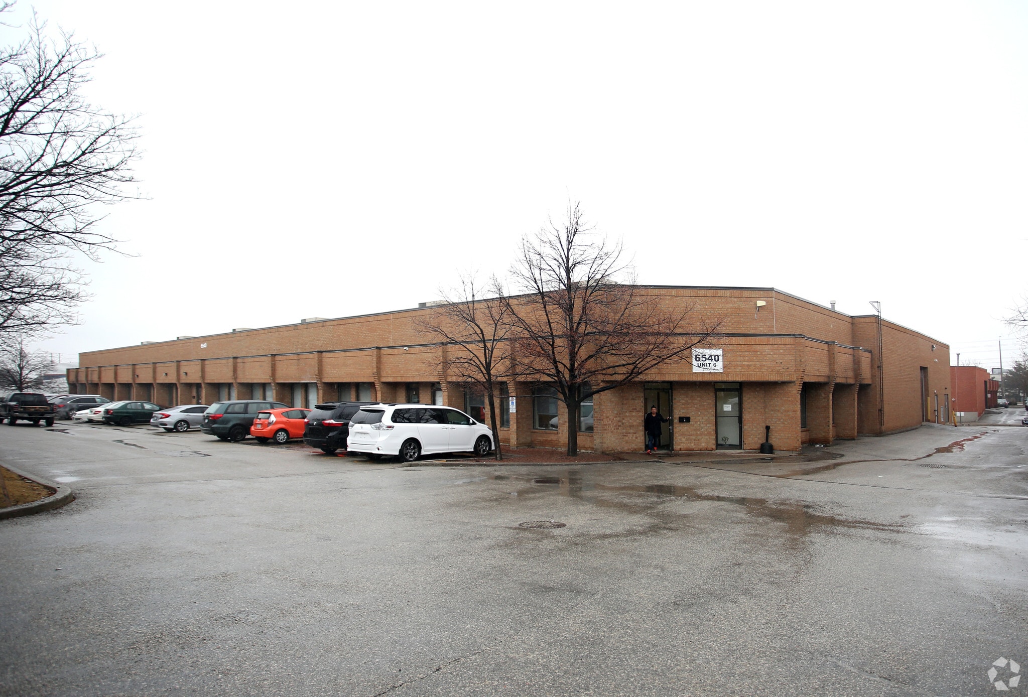 6540 Kestrel Rd, Mississauga, ON for sale Primary Photo- Image 1 of 1