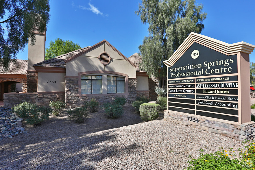 7254 E Southern Ave, Mesa, AZ à louer - Photo du bâtiment - Image 3 de 11