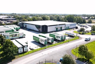 Plus de détails pour Aston Way, Leyland - Industriel à louer