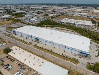 More details for 2801 Wood Dr, Garland, TX - Industrial for Lease