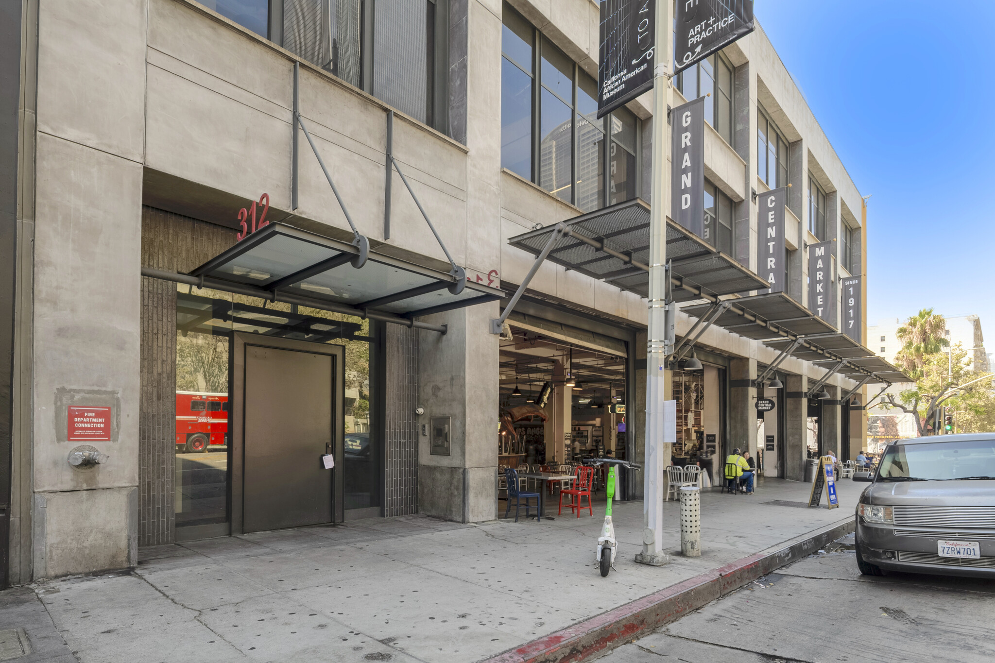 312 S Hill St, Los Angeles, CA for lease Interior Photo- Image 1 of 10