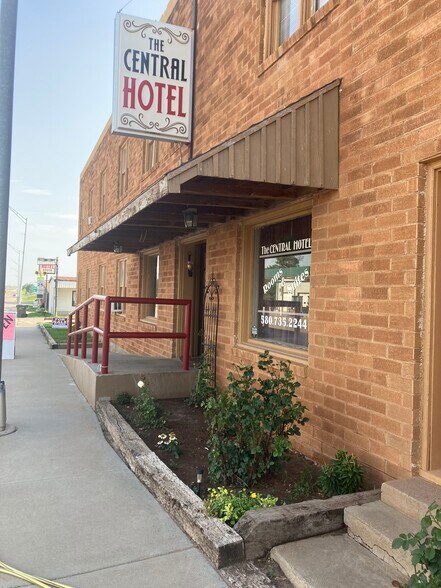 202 S Hoy St, Buffalo, OK à vendre - Photo du bâtiment - Image 3 de 19