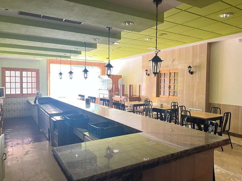 Avenida del Ferrocarril, 42, Ponferrada, León à vendre - Photo du bâtiment - Image 3 de 7