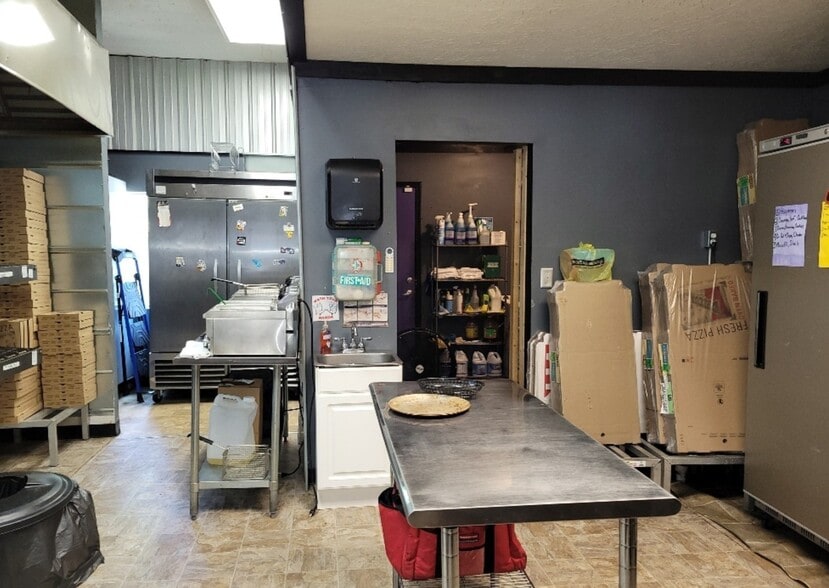 15111 MacCorkle Ave, Belle, WV for sale - Building Photo - Image 3 of 6