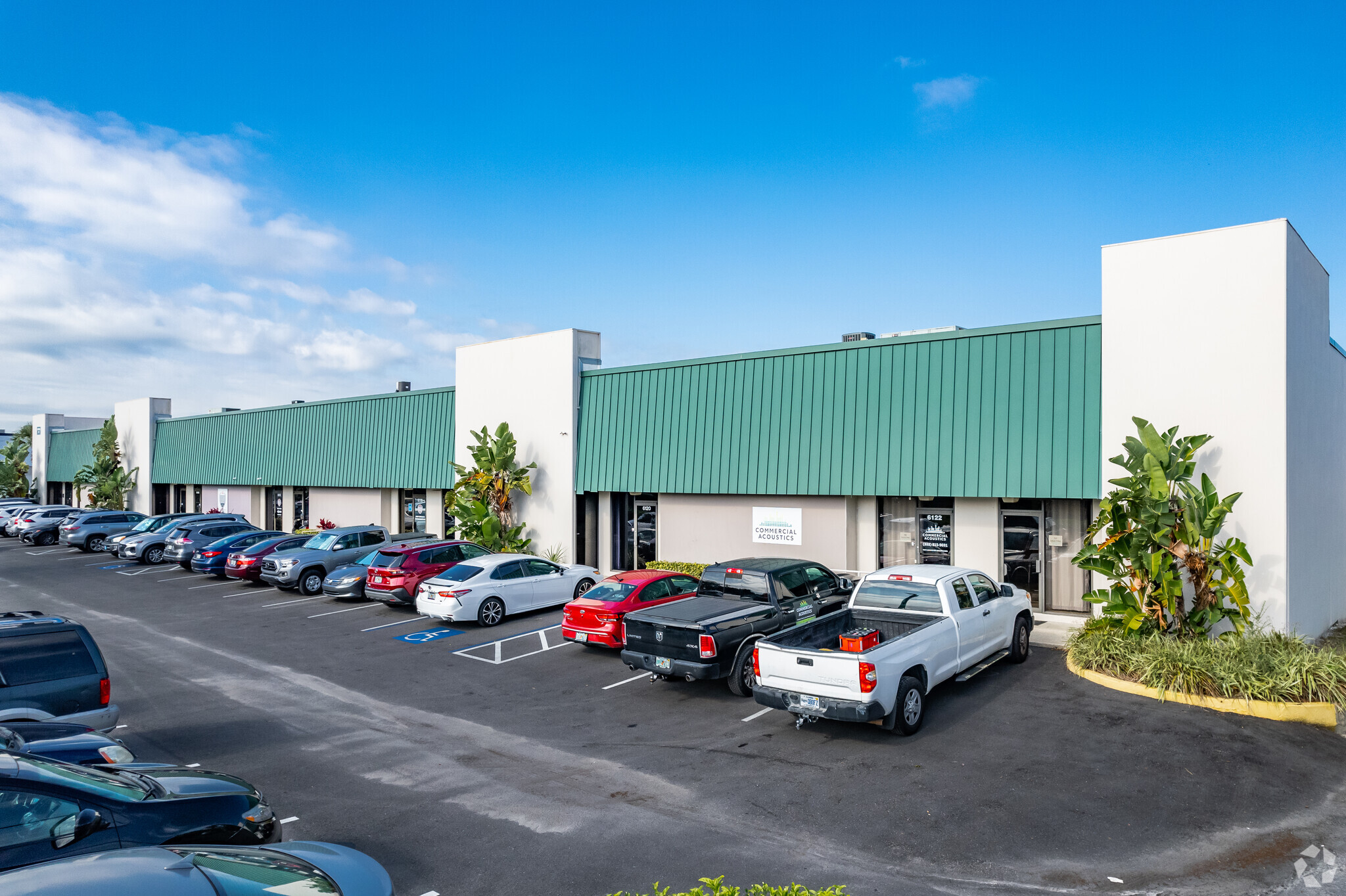 6001-6029 Jet Port Industrial Blvd, Tampa, FL for lease Building Photo- Image 1 of 12