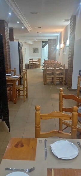 Carrer de San Agustín, 20, Requena, Valencia for lease - Interior Photo - Image 3 of 12