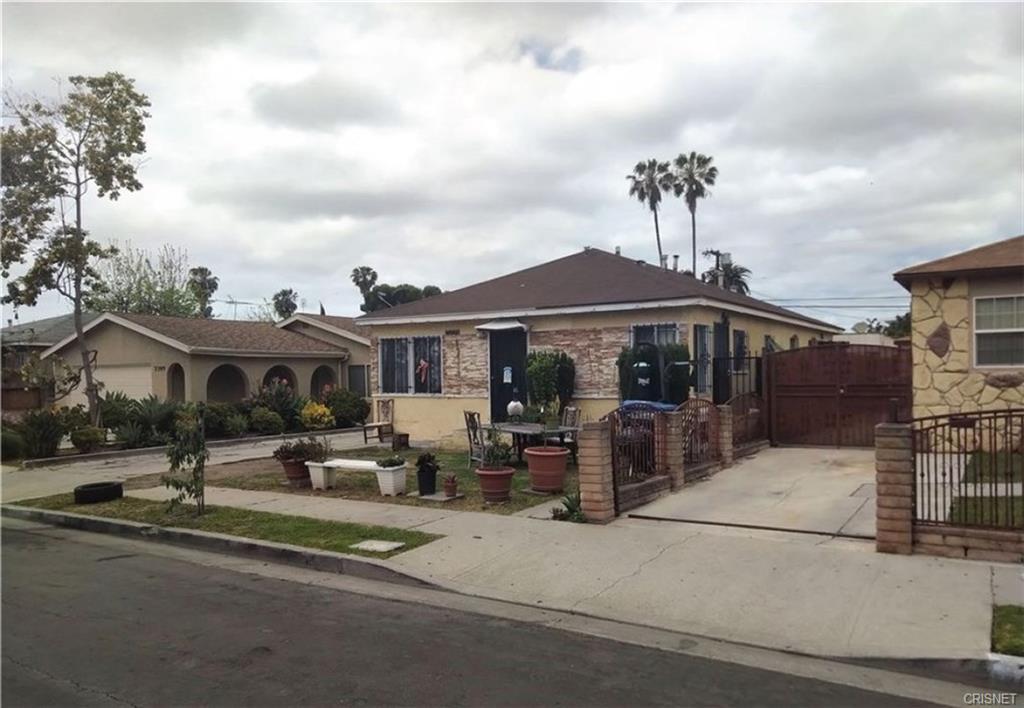 2305 S Burnside Ave, Los Angeles, CA for sale Primary Photo- Image 1 of 6
