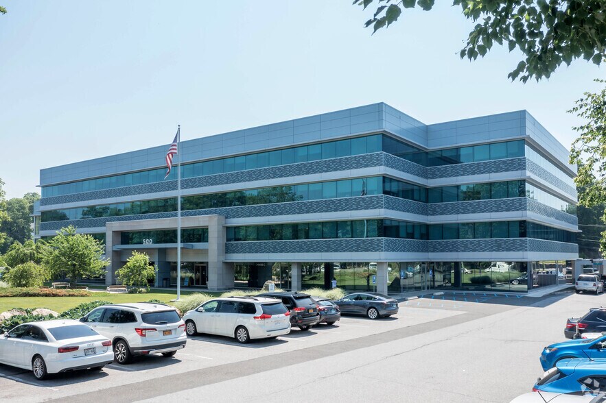 500 W Putnam Ave, Greenwich, CT à louer - Photo du bâtiment - Image 3 de 3