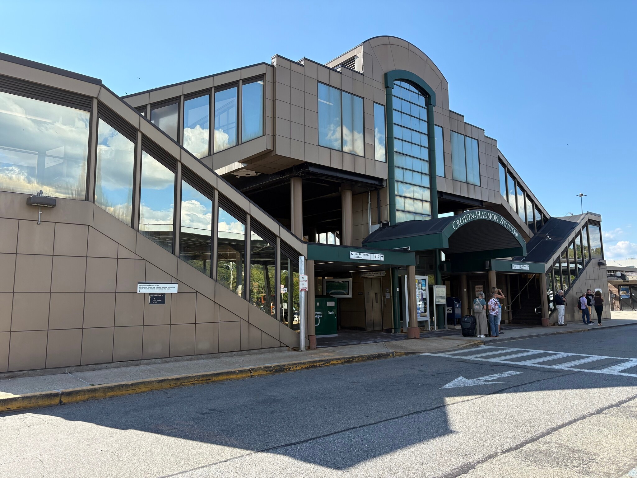 1 Croton Point Ave, Croton On Hudson, NY for lease Primary Photo- Image 1 of 9