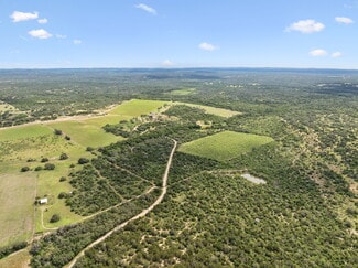 More details for 547 County Road 3401, Hondo, TX - Land for Sale