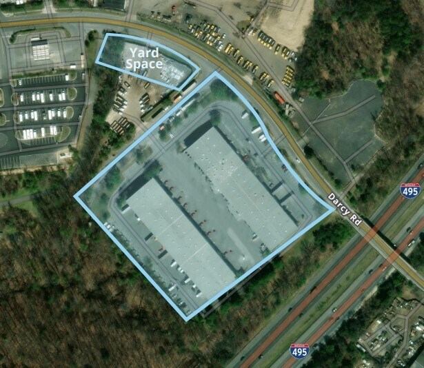 8601 D'Arcy Rd, District Heights, MD à louer - Photo du bâtiment - Image 1 de 2