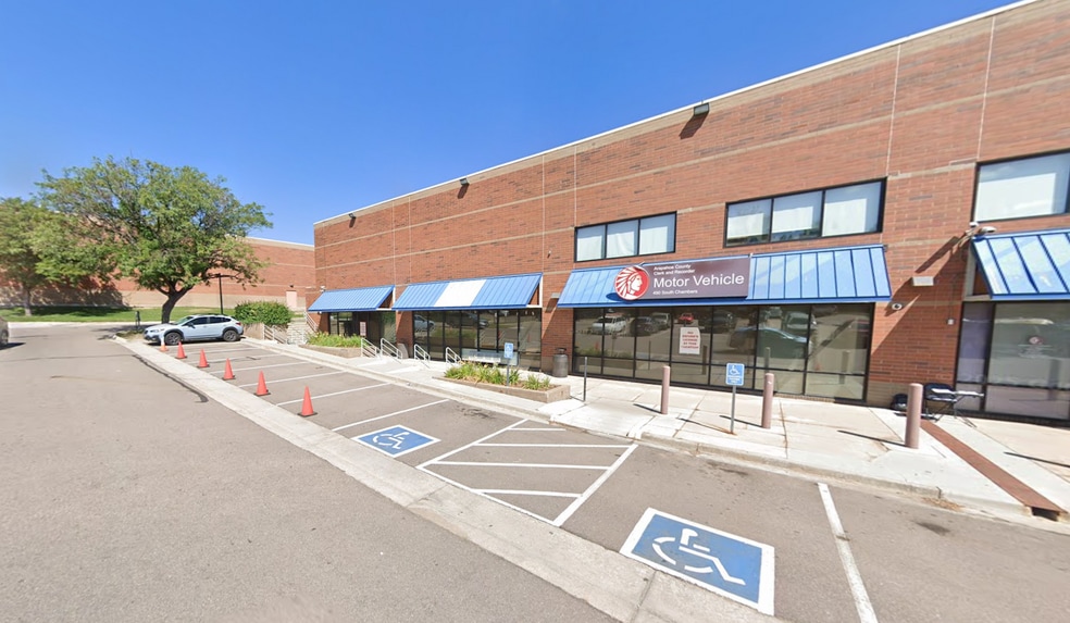 406-490 S Chambers Rd, Aurora, CO for sale - Primary Photo - Image 1 of 1