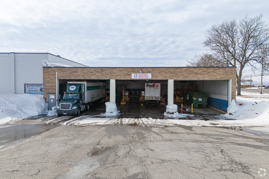 2345 Walden Ave, Buffalo, NY for lease - Building Photo - Image 2 of 5