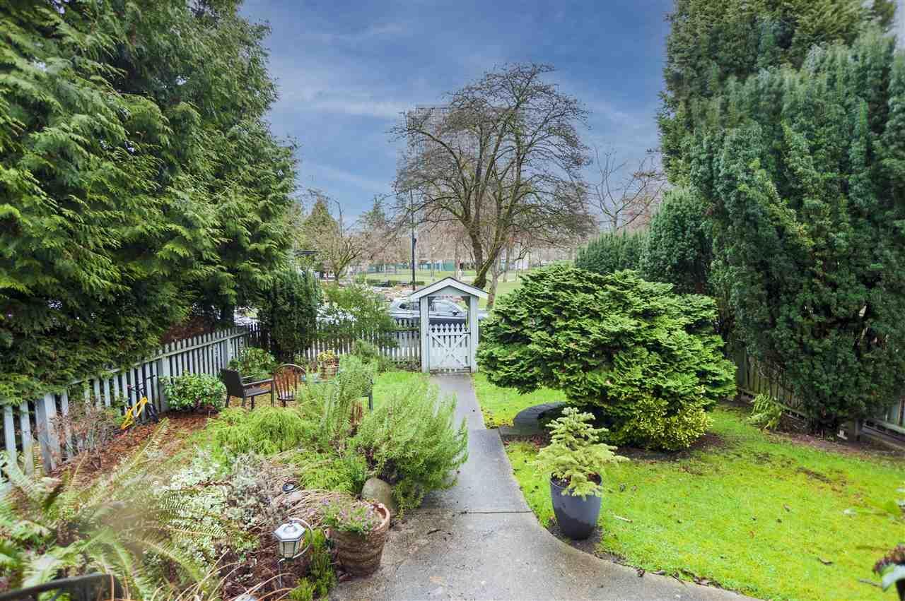 1126 Comox St, Vancouver, BC for sale Primary Photo- Image 1 of 1