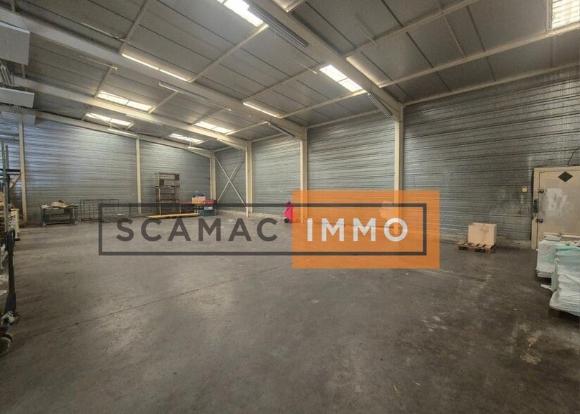 Industrial in Mitry-Mory for lease - Interior Photo - Image 1 of 3