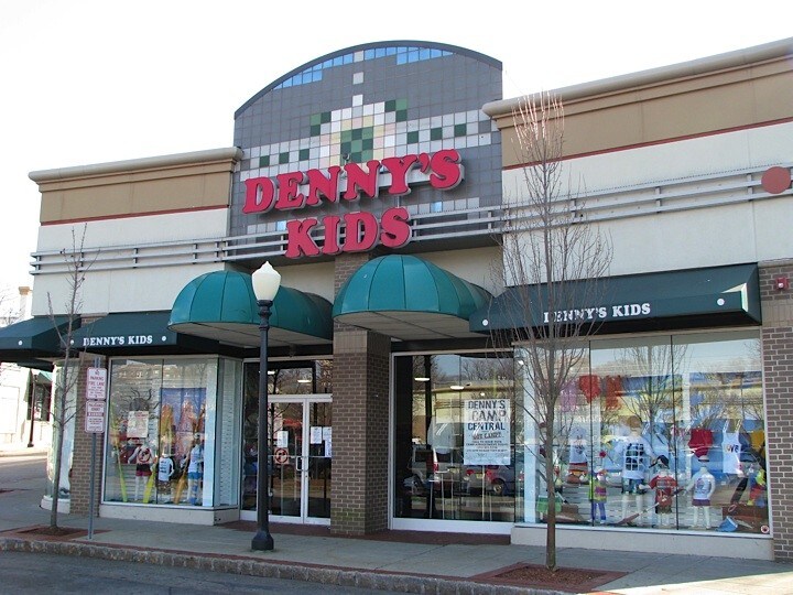 327-391 S Oyster Bay Rd, Plainview, NY for lease - Other - Image 2 of 6