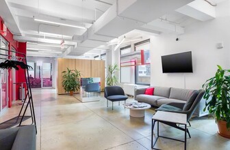 575 8th Ave, New York, NY for lease Interior Photo- Image 2 of 12