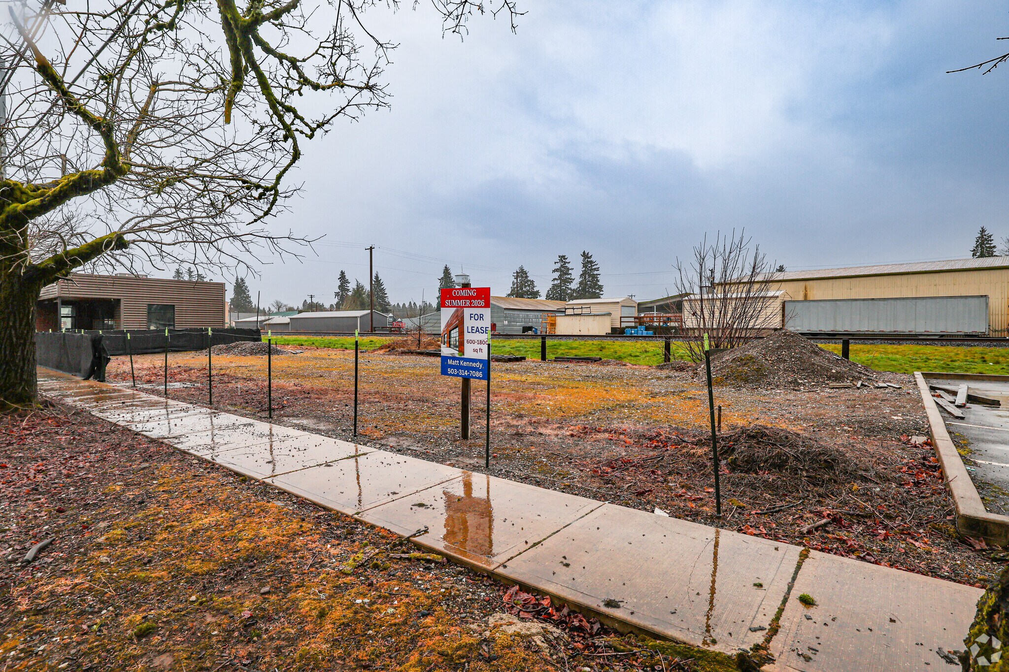 3420 3rd St, Hubbard, OR à louer Photo principale- Image 1 de 4