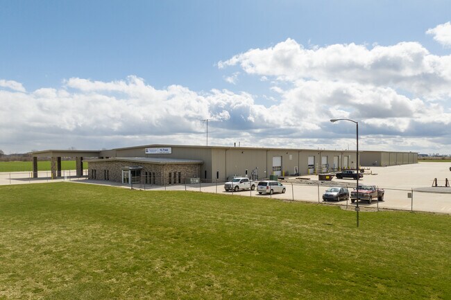 Plus de détails pour 1101 E Lutz Rd, Archbold, OH - Industriel à louer