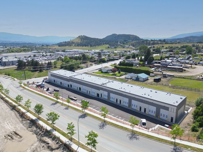 More details for 3196 Appaloosa Rd, Kelowna, BC - Industrial for Lease