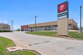 Plus de détails pour 1601-1613 E Peoria St, Paola, KS - Vente au détail à vendre