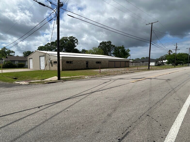 1501 Dupont, Orange, TX à vendre - Photo du bâtiment - Image 2 de 19