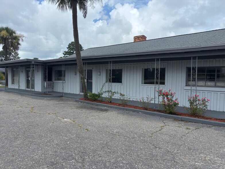 2833 E Palmetto St, Florence, SC à vendre - Photo du bâtiment - Image 2 de 10