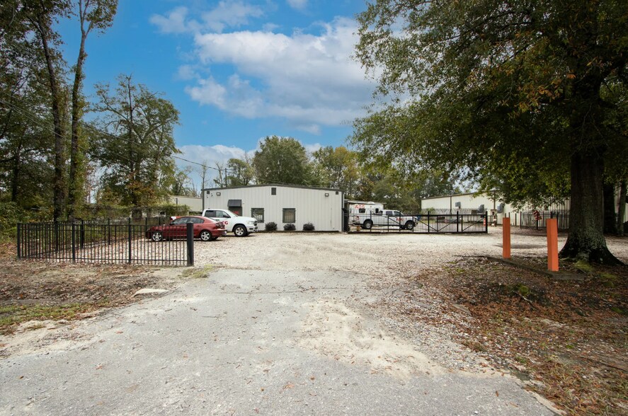 1446 Pineview Rd, Columbia, SC à louer - Photo du bâtiment - Image 2 de 9