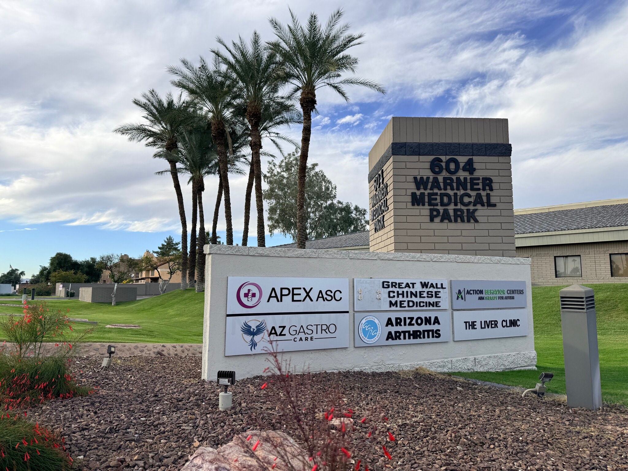 604 W Warner Rd, Chandler, AZ for sale Primary Photo- Image 1 of 24