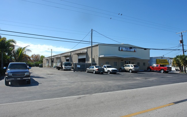 More details for 6438 N 126th Ave, Largo, FL - Industrial for Lease
