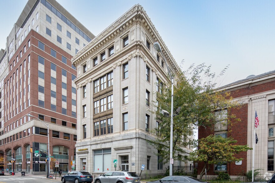 95 River St, Hoboken, NJ à louer - Photo du bâtiment - Image 3 de 9