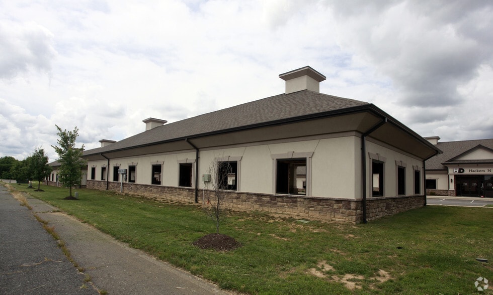 4520 Plank Rd, Fredericksburg, VA à louer - Photo du bâtiment - Image 3 de 57