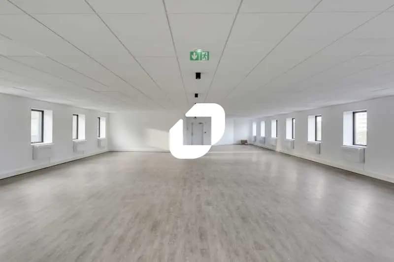 5 Avenue De Verdun, Ivry-sur-Seine for lease - Interior Photo - Image 3 of 21