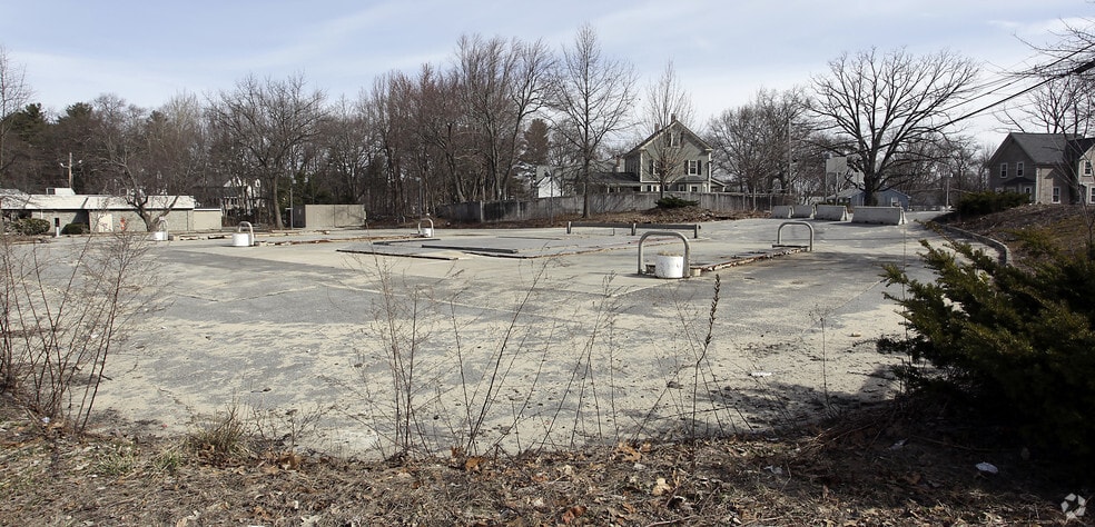 184 Boston Rd, North Billerica, MA for sale - Building Photo - Image 1 of 1