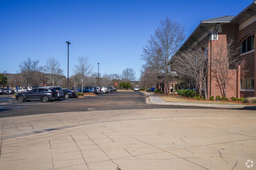 106 Highland Way, Madison, MS à louer - Photo du bâtiment - Image 2 de 12