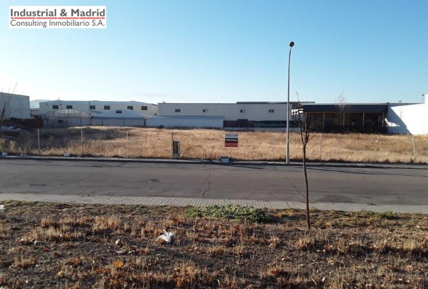 Terrain dans Loeches, Madrid à vendre - Plan d’étage - Image 1 de 1